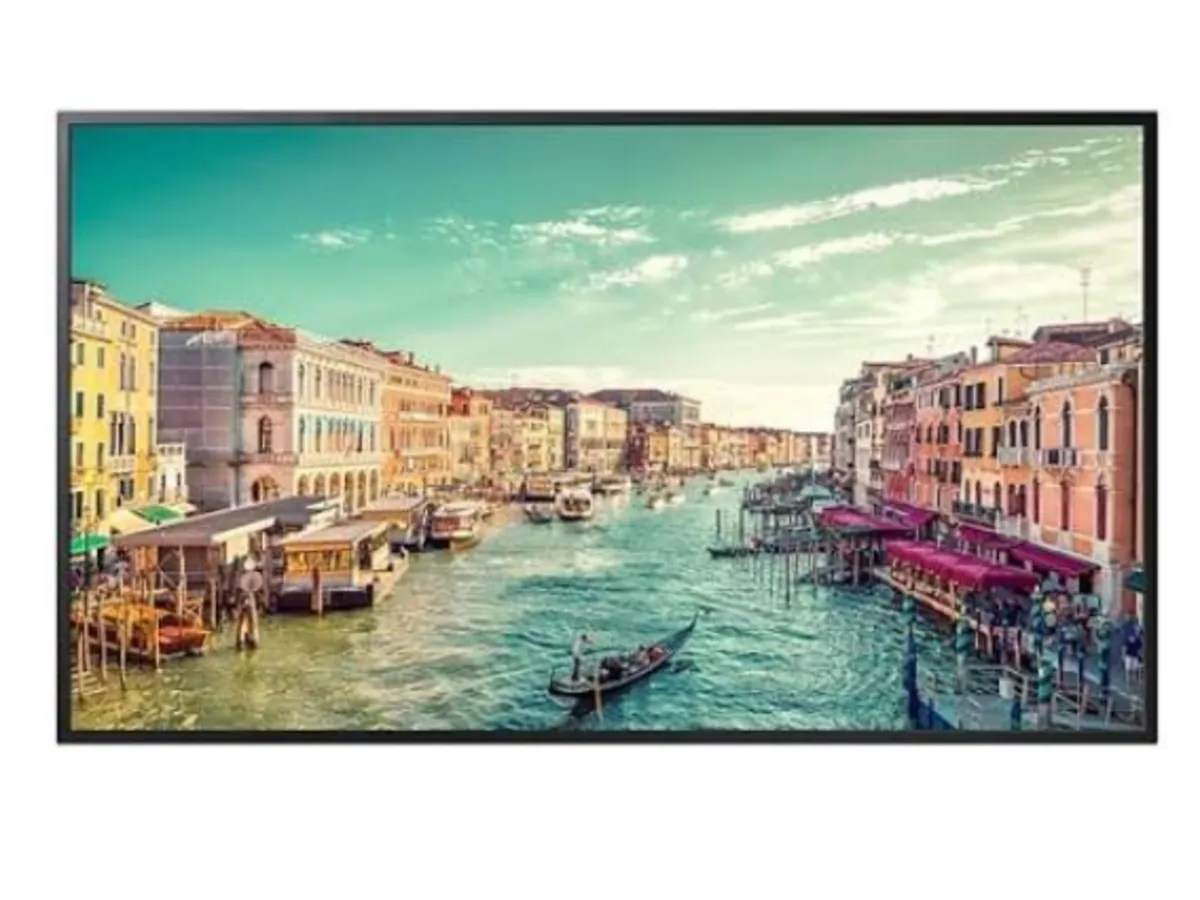 Samsung Crystal 32'' 4K Video Wall LH32QMRBBGCXEN